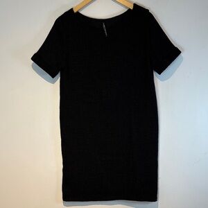Liviana Conti black cotton wide knit short sleeved shift dress size 6